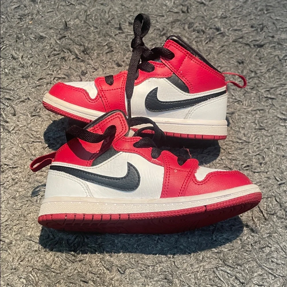 Jordan 1 mid - Picture 2 of 9